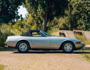 Ferrari 365 GTS/4 "Daytona" (#15911) '1972