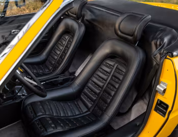 Interior Ferrari 365 GTS/4 "Daytona" [North America] (#14863) '12.1971