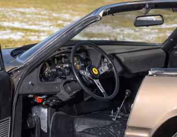 Intérieur Ferrari 365 GTS/4 "Daytona" [North America] (#17055) '07.1973