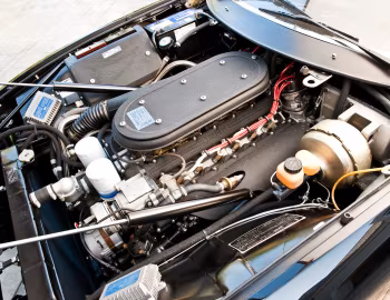 Bajo el capó Ferrari 365 GTS/4 "Daytona" [North America] (#15417) '04.1972