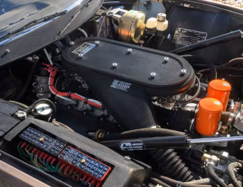 Sous la capuche Ferrari 365 GTS/4 "Daytona" [North America] (#17055) '07.1973