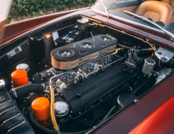 Sous la capuche Ferrari 400 Superamerica Passo Lungo Coupé Aerodinamico (#5139SA) '1964