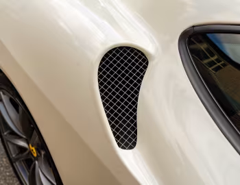 Ferrari 430 Scuderia [UK-spec] '2007–09