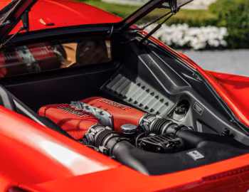 Sous la capuche Ferrari 458 Italia [North America] '2009–15