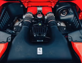 Sous la capuche Ferrari 458 Spider [UK-spec] '2011–15