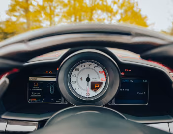 Tableau de bord Ferrari 458 Spider [UK-spec] '2011–15