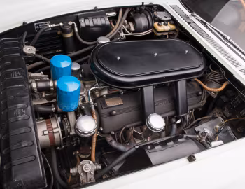 Sous la capuche Ferrari 500 Superfast (#8897SF) '08.1966