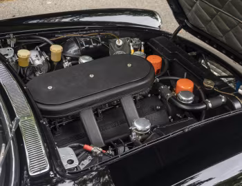 Sous la capuche Ferrari 500 Superfast (#6305SF) '05.1965