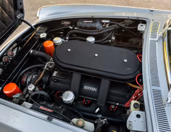 Sous la capuche Ferrari 500 Superfast (#8817SF) '04.1966