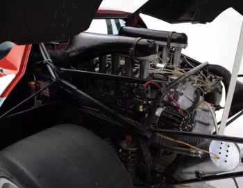 Sob o capô Ferrari 512 BB LM (#26681) '1979