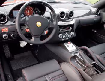 Интерьер Ferrari 599 GTB Fiorano F1 [North America] '2006–12