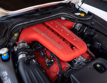 Sous la capuche Ferrari 599 GTO [North America] (#183377) '2011