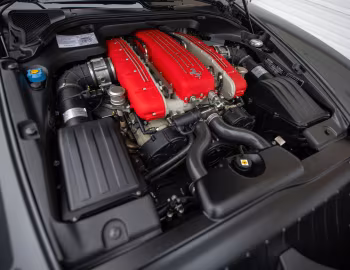 Sous la capuche Ferrari 612 Scaglietti Sessanta [North America] '2007