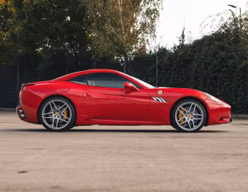 Ferrari California [UK-spec] '2009–12