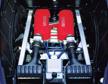 Sous la capuche Ferrari Challenge Stradale Pre-produzione con l'opzione "Senza striscia tricolore" [Worldwide] (#131569) '2003