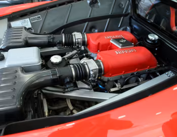 Sous la capuche Ferrari Challenge Stradale with option "Without tricolour stripe" [North America] '2003–04