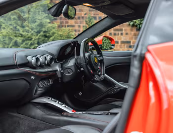 Intérieur Ferrari F12berlinetta [UK-spec] '2012–17