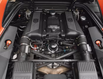 Sous la capuche Ferrari F355 Berlinetta [Worldwide] '1994–99