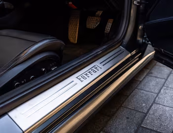 Ferrari FF [UK-spec] '2011–16