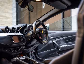 Intérieur Ferrari FF [UK-spec] '2011–16