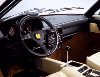 Интерьер Ferrari GTB Turbo '1986–89