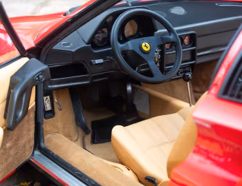 Intérieur Ferrari GTS Turbo '1986–89