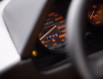 Tableau de bord Ferrari GTS Turbo '1986–89