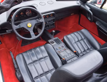 Panneau avant Ferrari GTS Turbo '1986–89