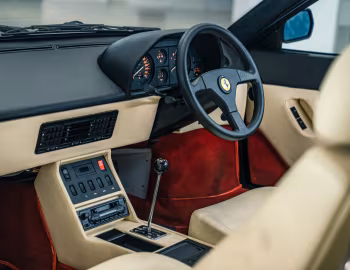Panneau avant Ferrari Mondial T [UK-spec] '1989–93