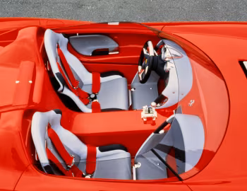 Интерьер Ferrari Rossa '2000