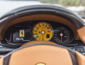 Tableau de bord Ferrari SA Aperta [Worldwide] (#180069) '2011