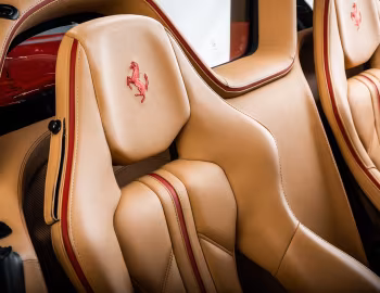Interior Ferrari SA Aperta [UK-spec] (#185603) '2012