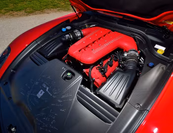 Bajo el capó Ferrari SA Aperta [North America] (#182259) '2011