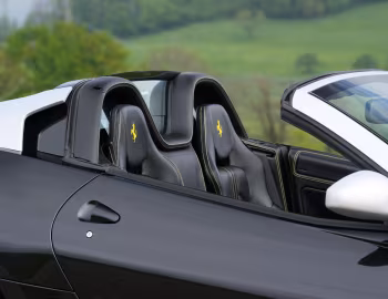 Ferrari SA Aperta [Worldwide] (#183444) '2011