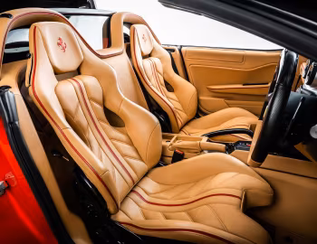 Interior Ferrari SA Aperta [UK-spec] (#185603) '2012
