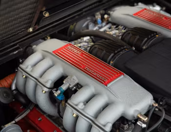 Sous la capuche Ferrari Testarossa Targa by EBS (#55885) '1985