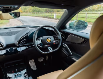 Интерьер Ferrari Purosangue [UK-spec] '2023–н.в.