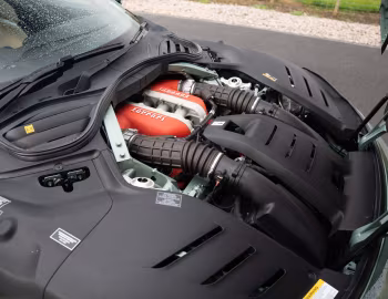 Под капотом Ferrari Purosangue [UK-spec] '2023–н.в.