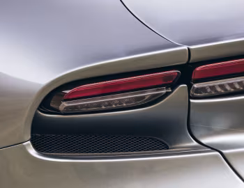 2024–至今 Ferrari Purosangue [North America] (F175) '2023–至今