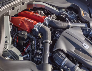 发动机舱 2021–25 Ferrari Roma [North America] (F169) '2020–25