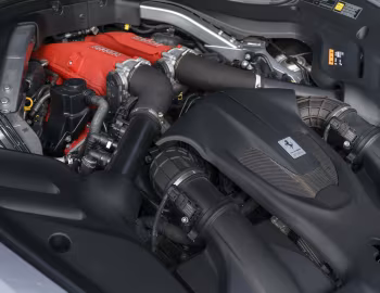 Sous la capuche Ferrari Roma [UK-spec] (F169) '2020–25