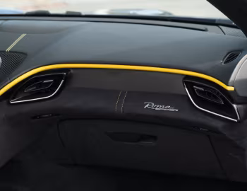 Interior Ferrari Roma Spider [North America] (F169A) '2023–26