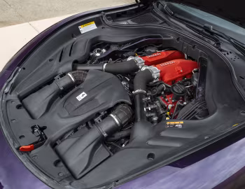 Sous la capuche Ferrari Roma Spider [North America] (F169A) '2023–26