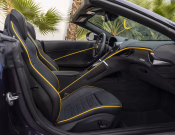 Interior Ferrari Roma Spider [North America] (F169A) '2023–26