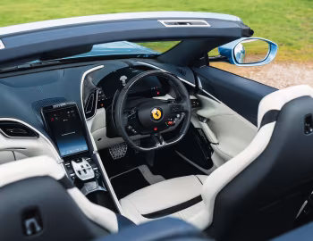 Торпедо Ferrari Roma Spider [UK-spec] (F169A) '2023–26