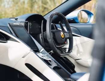 Интерьер Ferrari Roma Spider [UK-spec] (F169A) '2023–26