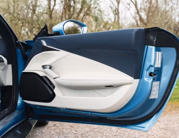 Интерьер Ferrari Roma Spider [UK-spec] (F169A) '2023–26