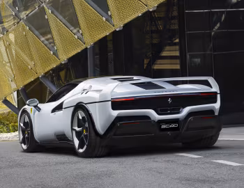 Ferrari SC40 '10.2025