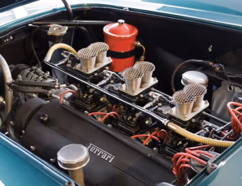 Sous la capuche Ferrari 250 GT California Competizione Passo Lungo (#1253GT) '03.1959