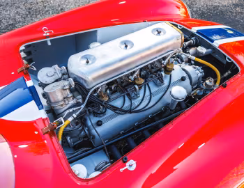 Sous la capuche Ferrari 410 Sport Speciale Spyder (#0592CM) '12.1955